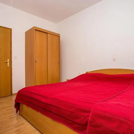 Guest house Bilic 1958